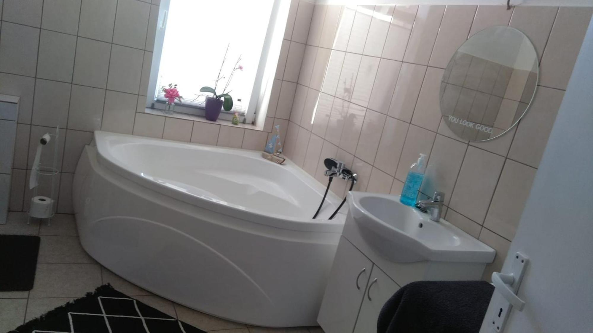 Stellas Monteurwohnungen Werdau Exteriör bild